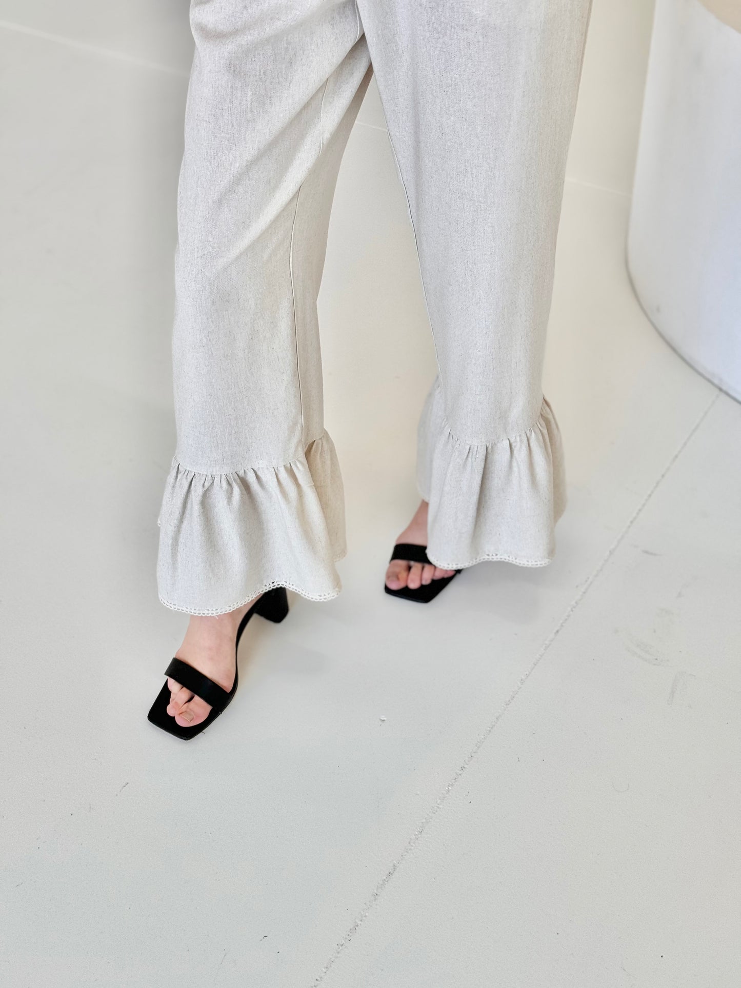 Pants with lace
