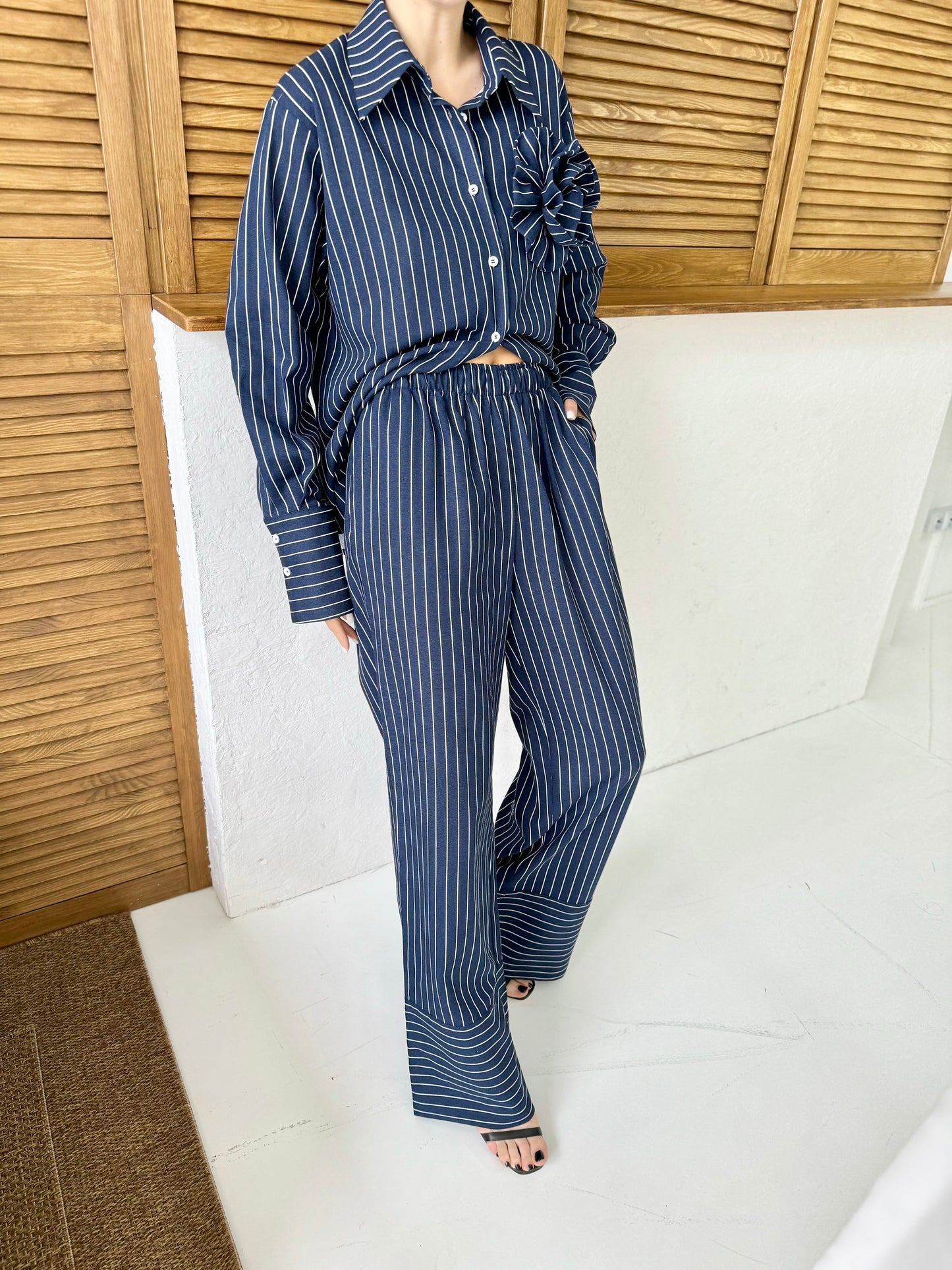Linen striped suit