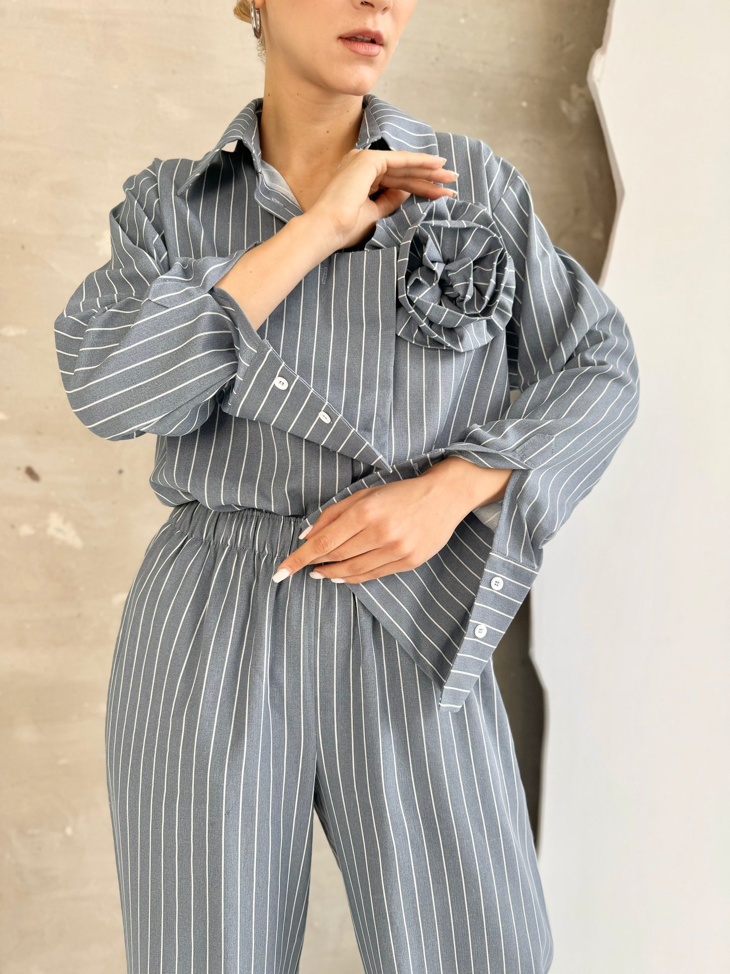 Linen striped suit