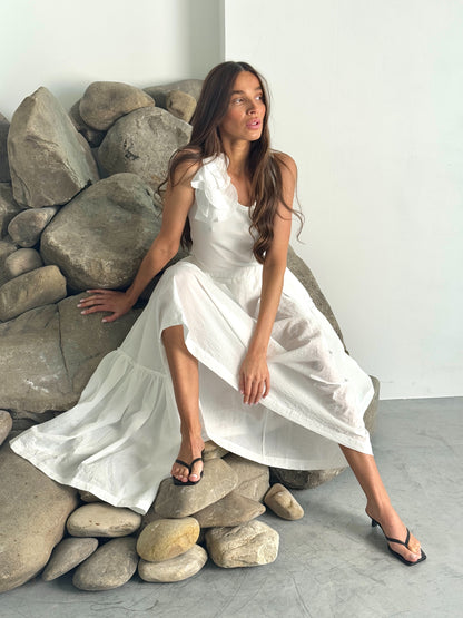 Asymmetrical skirt