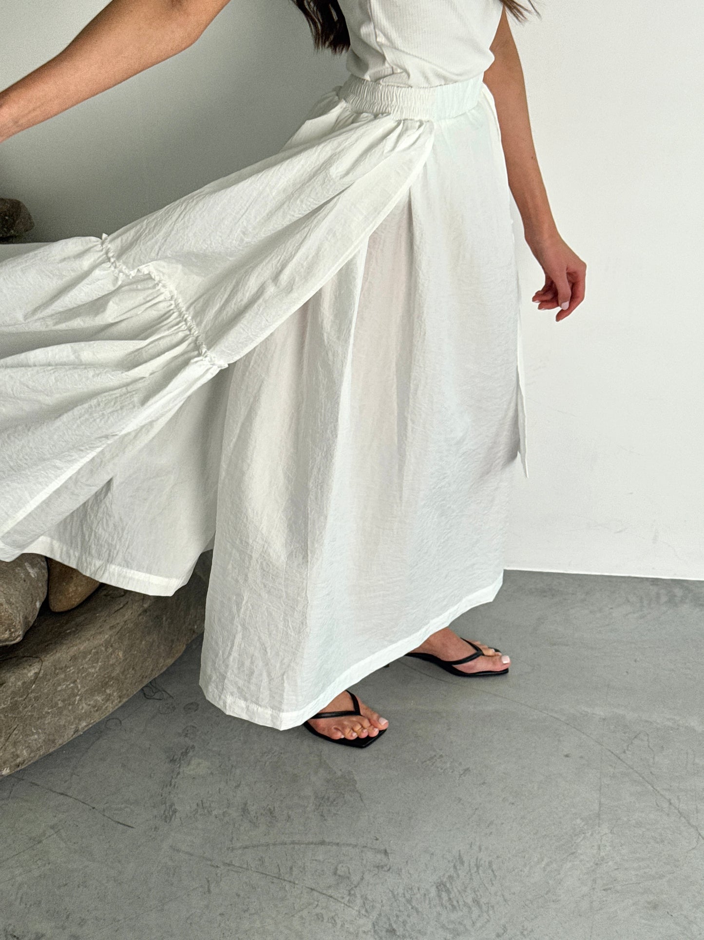 Asymmetrical skirt